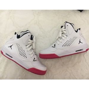 EUC 🌺JORDAN SNEAKERS🌺